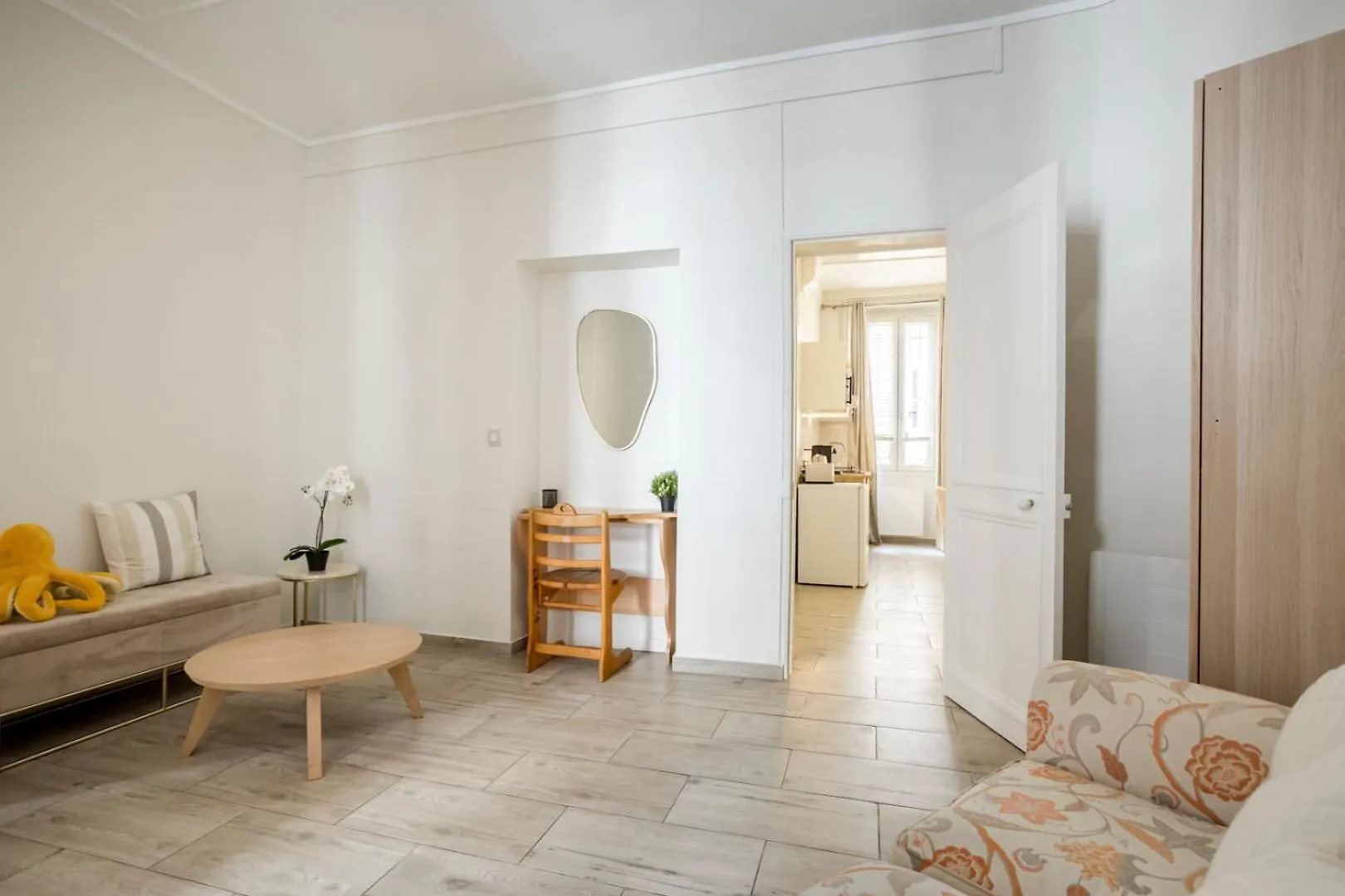 Apart Otel Reva Suites Paris